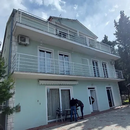 Smokvica - One Bedroom Apartman *
